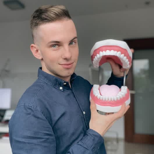 Logopeda Hubert Krzyżowski