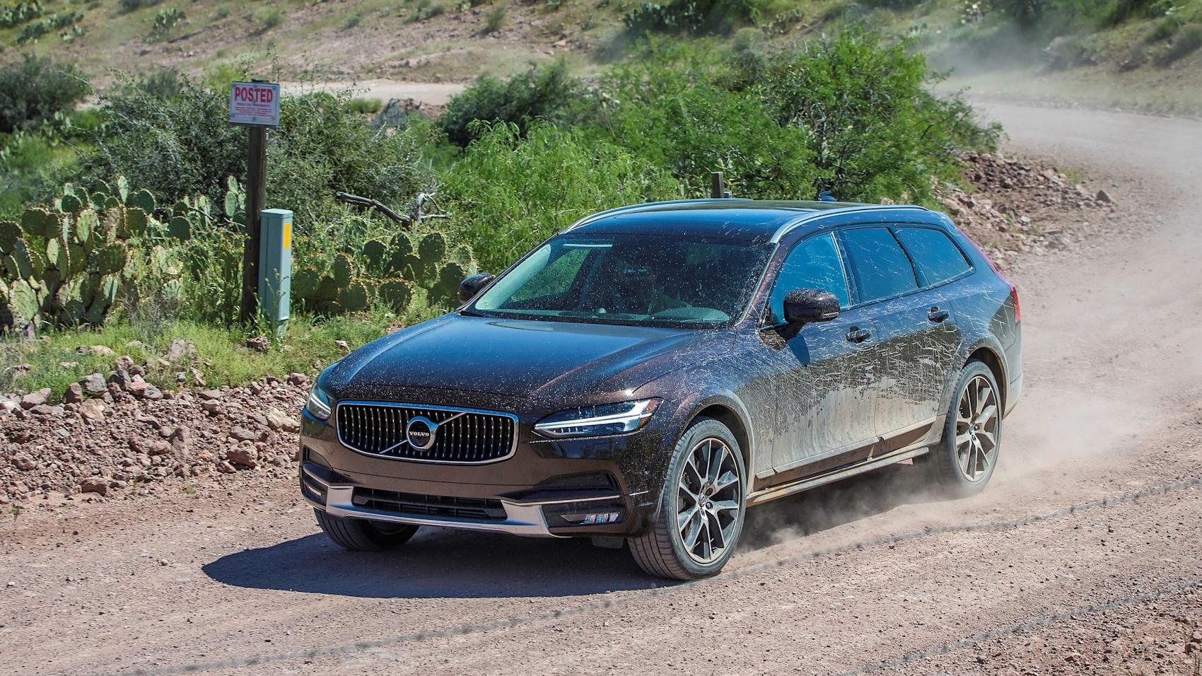 Volvo V90 Cross Country står högt i kurs i Sverige. (Foto: Volvo)