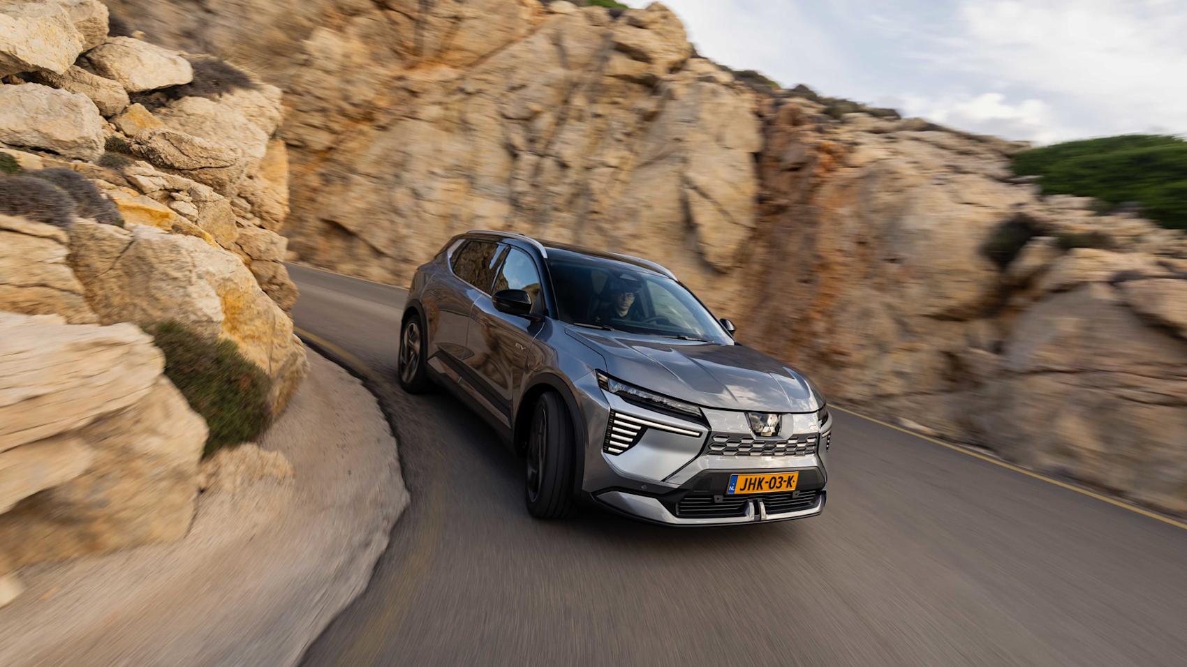 Eclipse Cross är inte särskilt sportig, men det ska den inte vara heller. (Foto: Mitsubishi)