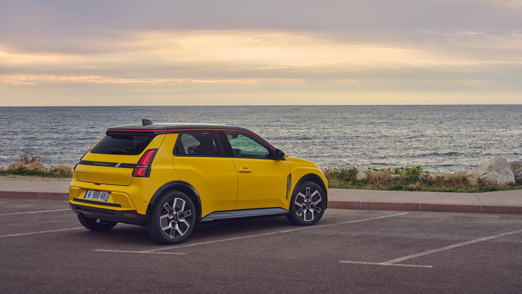 Billiga elbilar har gjort gott för efterfrågan. (Foto: Renault)