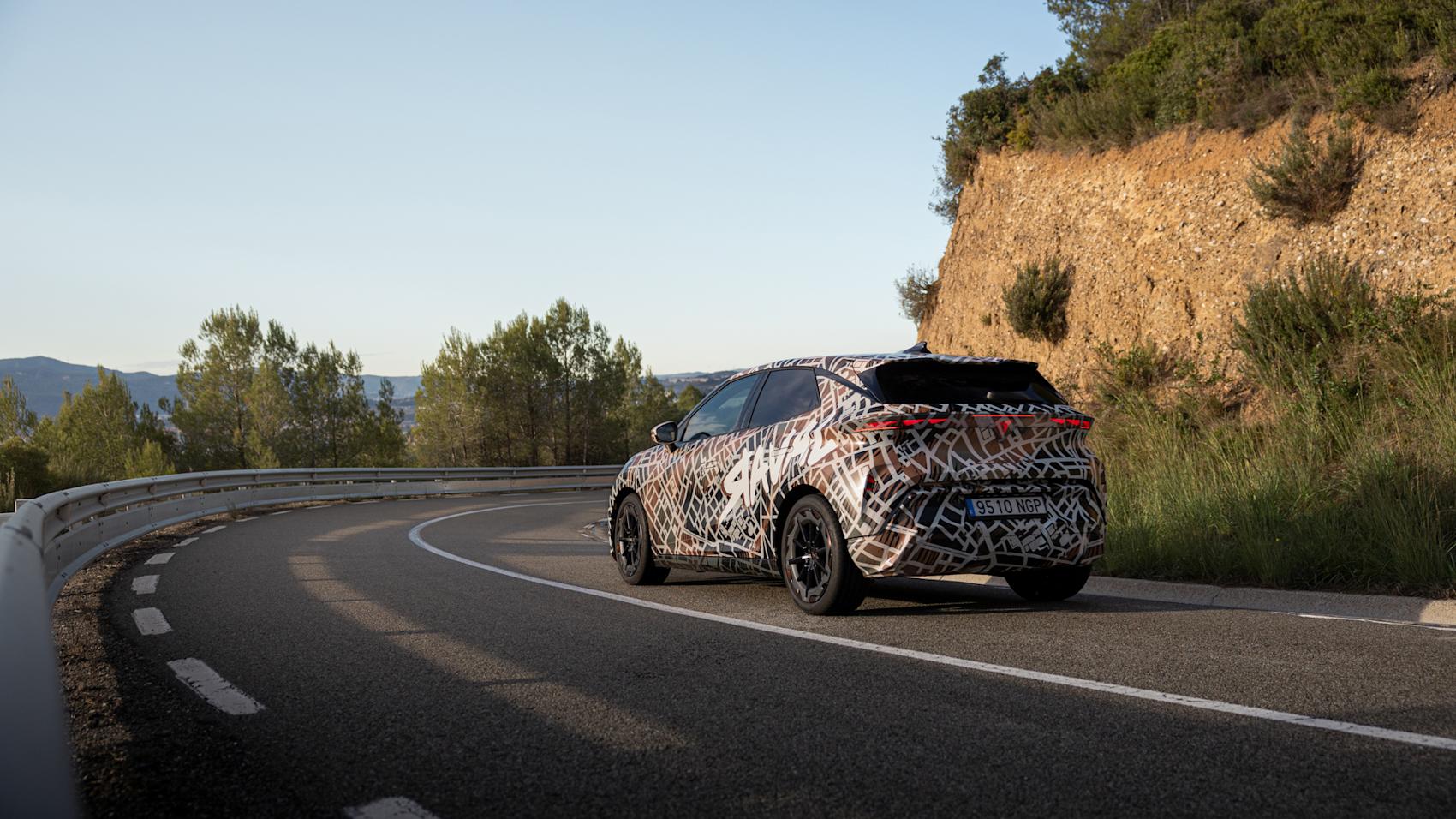 Raval bjuder på mer körglädje än vad man förväntar sig. (Foto: Cupra)
