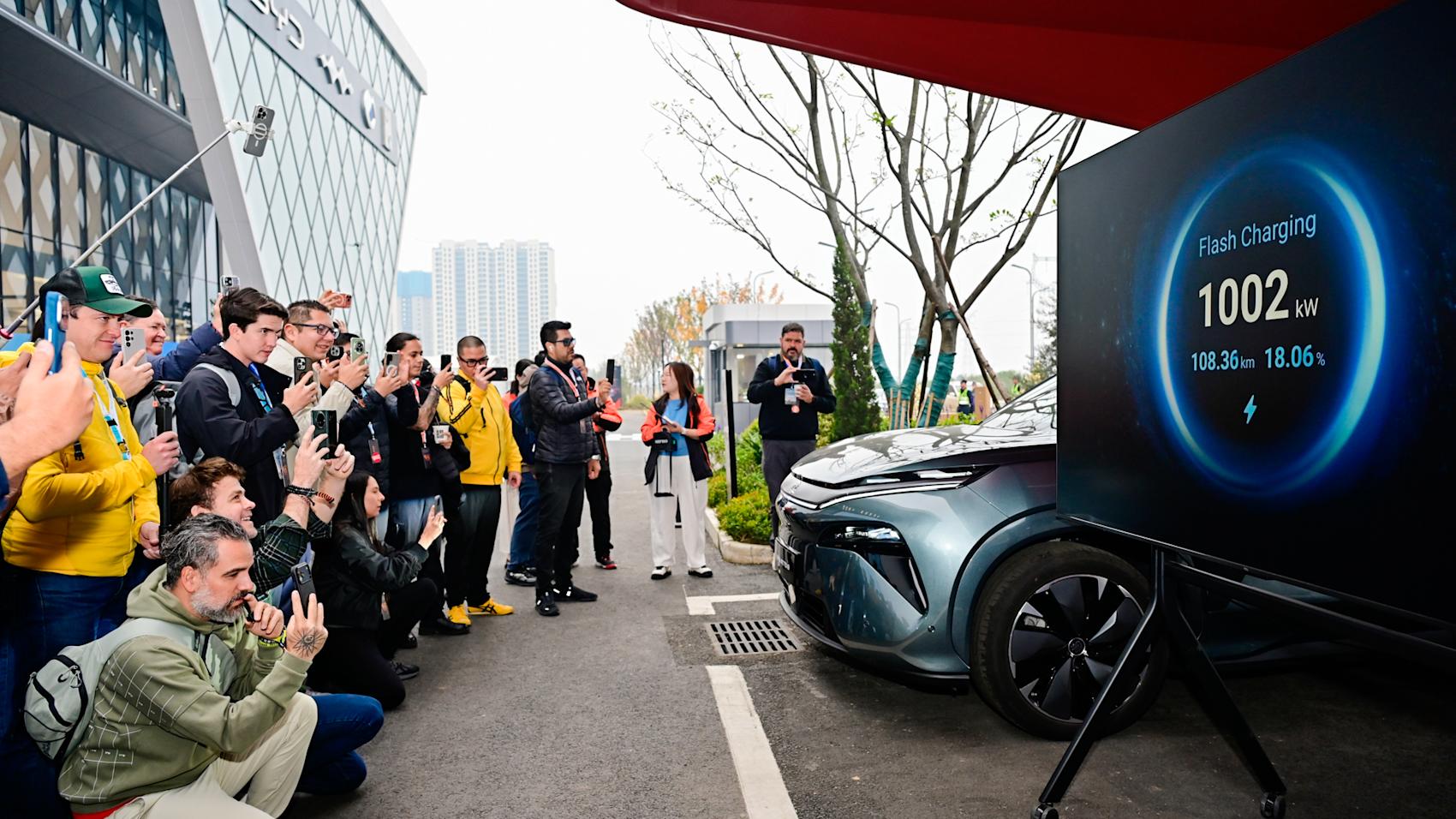 BYD har bilar som kan ladda upp till 1 000 kW. (Foto: BYD)