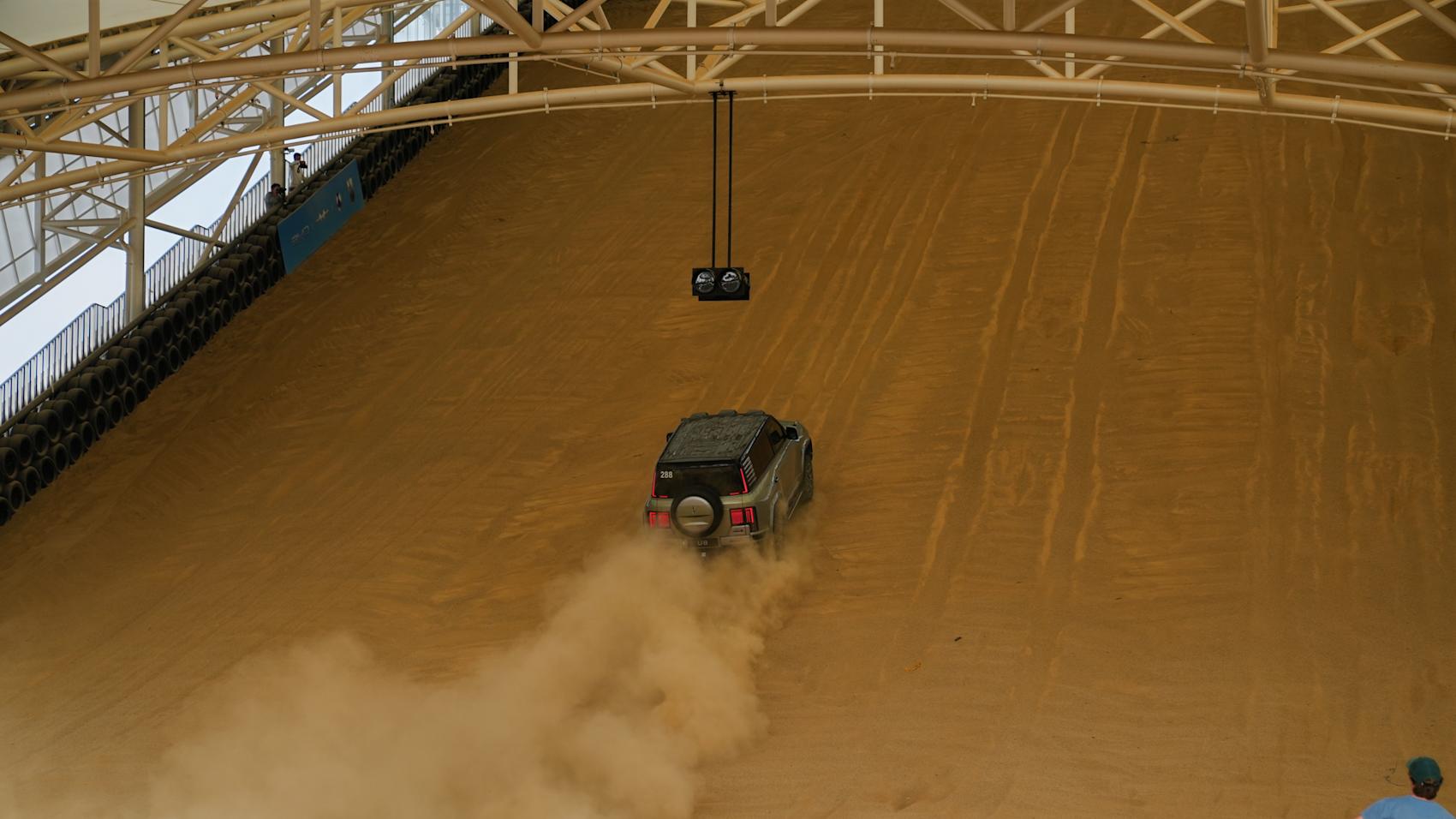 Yangwang U8 kommer till Europa under nästa år. (Foto: BYD)