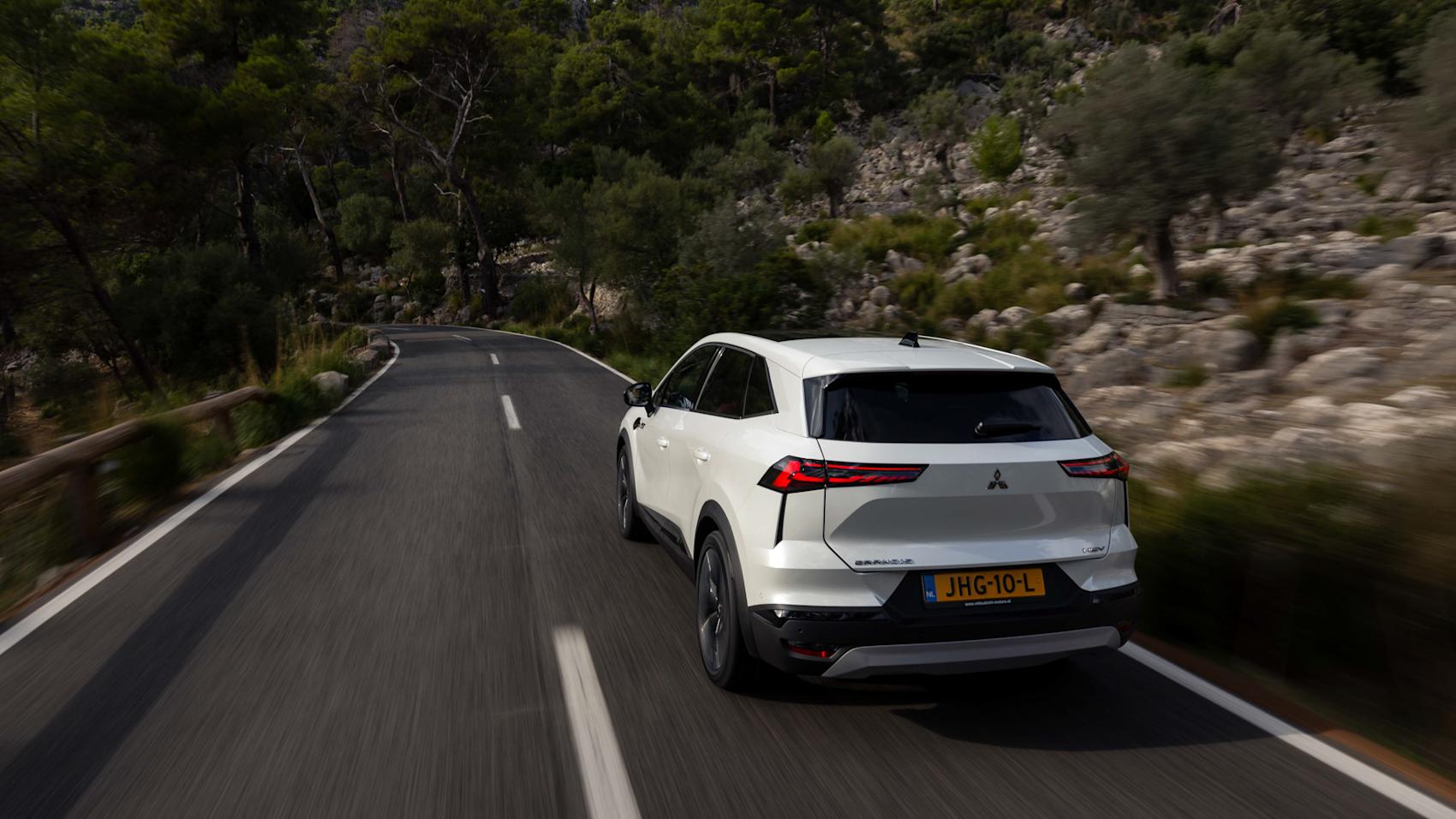 Grandis premierar ekonomi framför körglädje. (Foto: Mitsubishi)