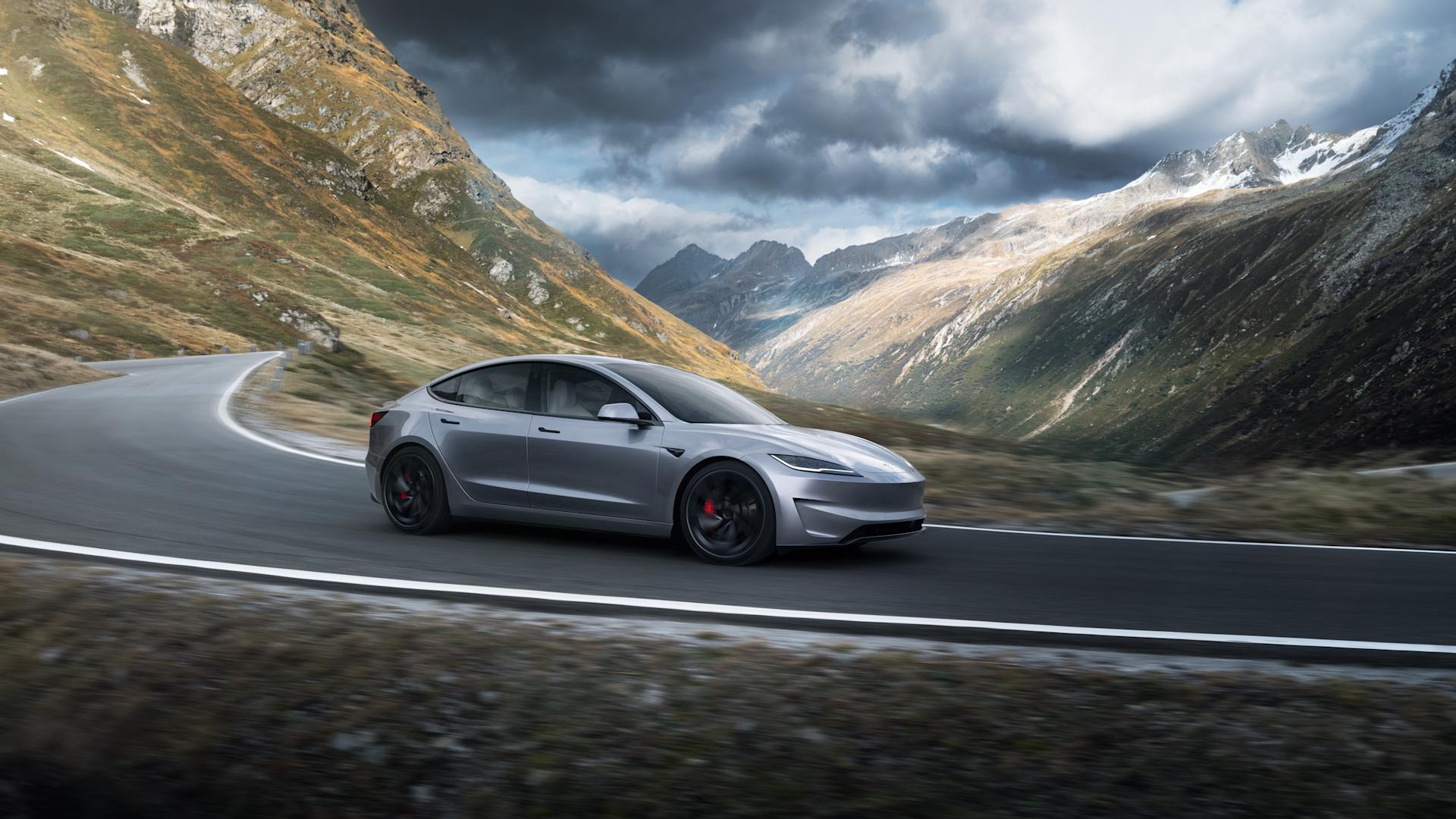 Teslaer Tesla Model 3 er Årets bruktbil på FINN