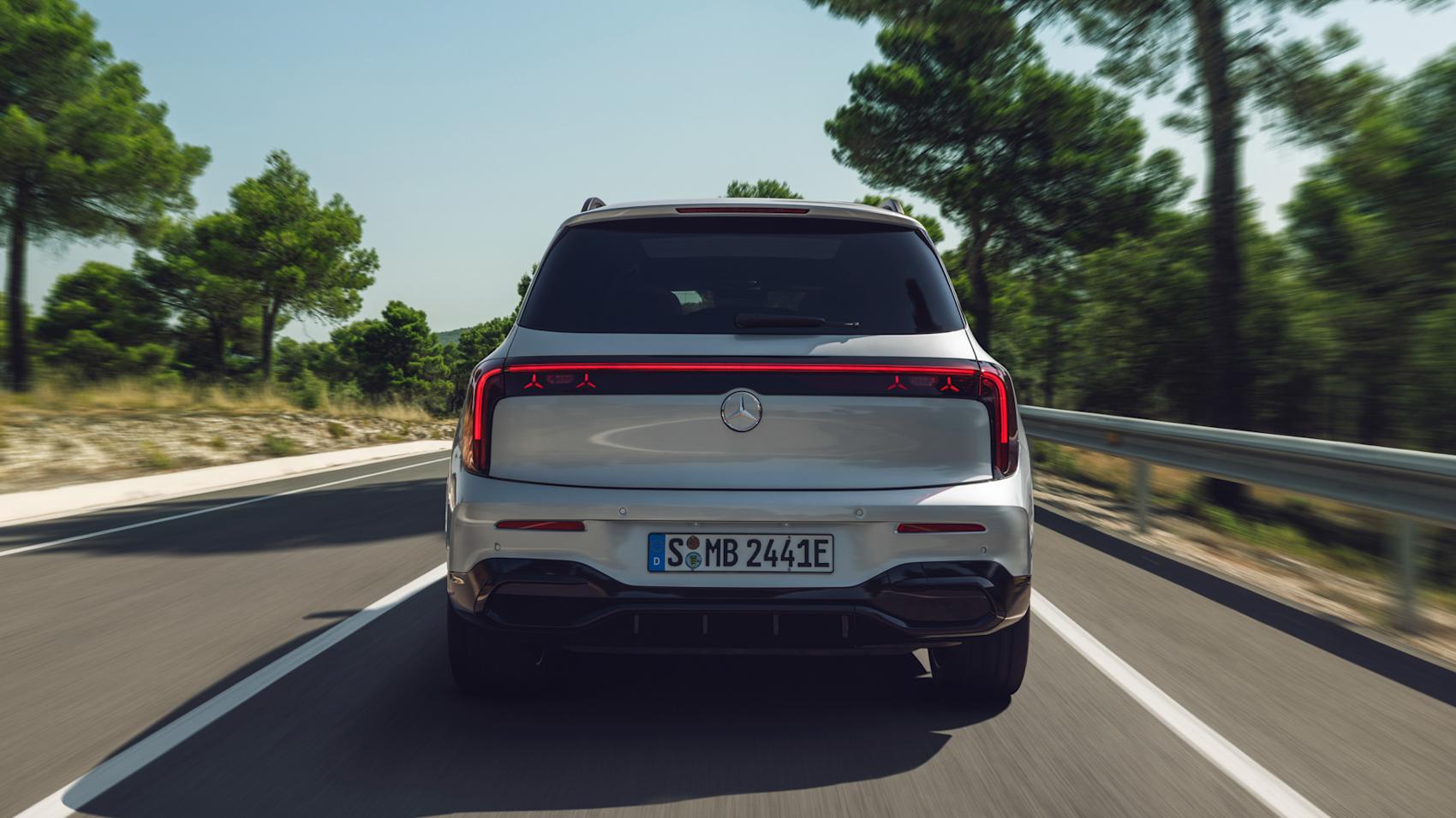 Exteriört är det inte mycket som skvallrar om att det rör sig om en elbil. (Foto: Mercedes-Benz)