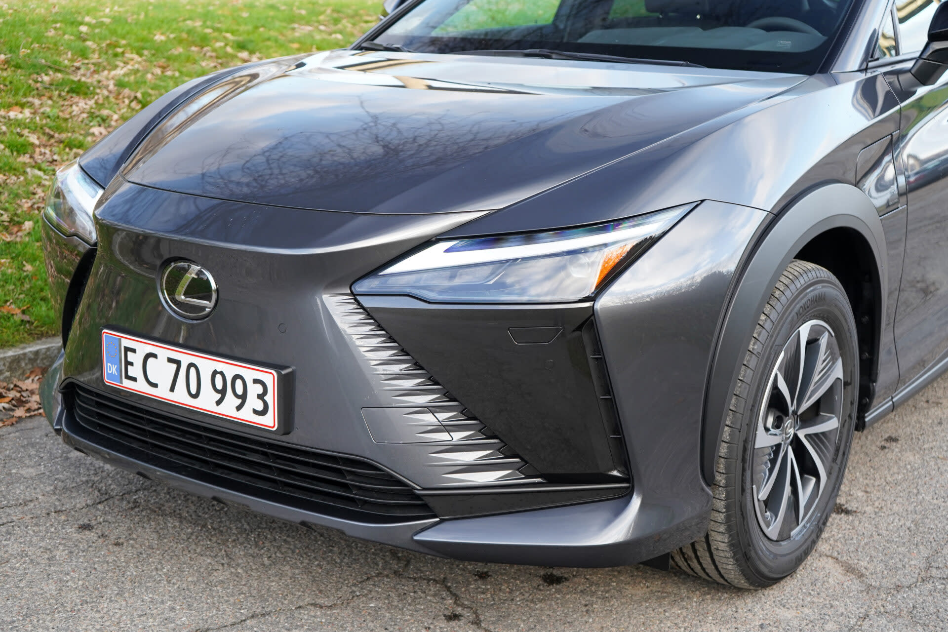 Test: Lexus RZ 300e är både prisvärd och lyxig