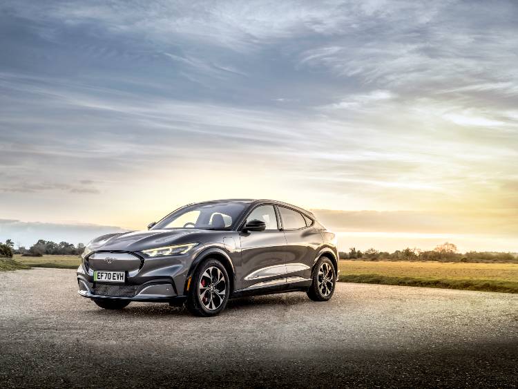 07. no-04-top-10-long-range-evs-ford-mustang-mach-e