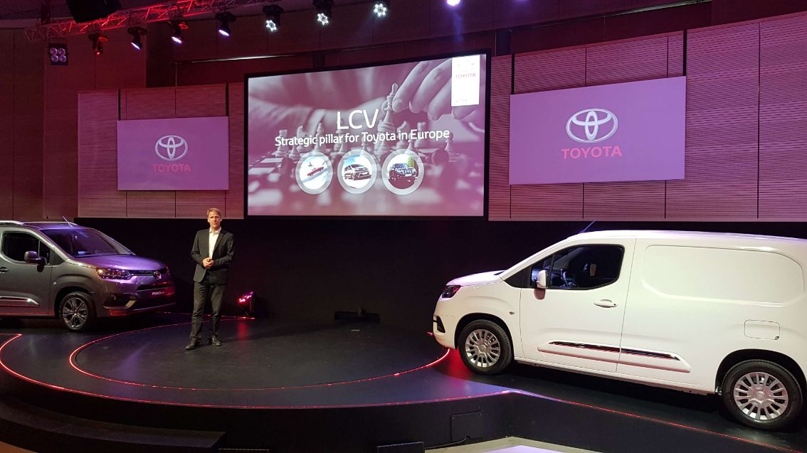 Toyota confirms electric proace & proace city vans launching 2020-2021