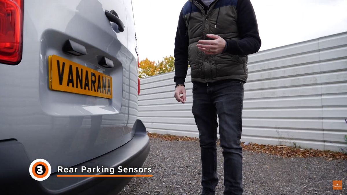 expert-rear-parking-sensors