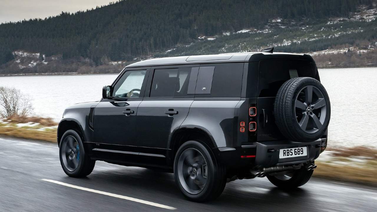 Land rover defender reviewed: vanarama roadtest