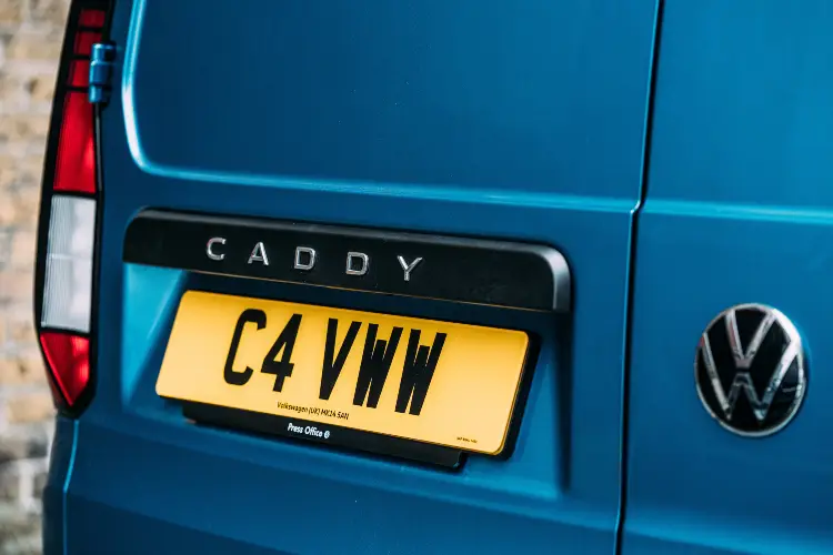 Volkswagen-caddy-cargo-review-1