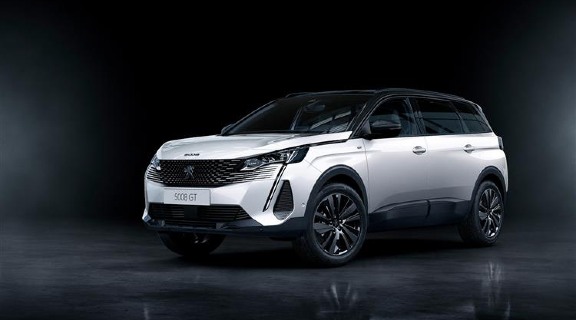 Lease a Peugeot 5008 car