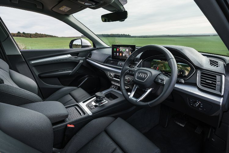 Audi-q5-review-cabin-driver