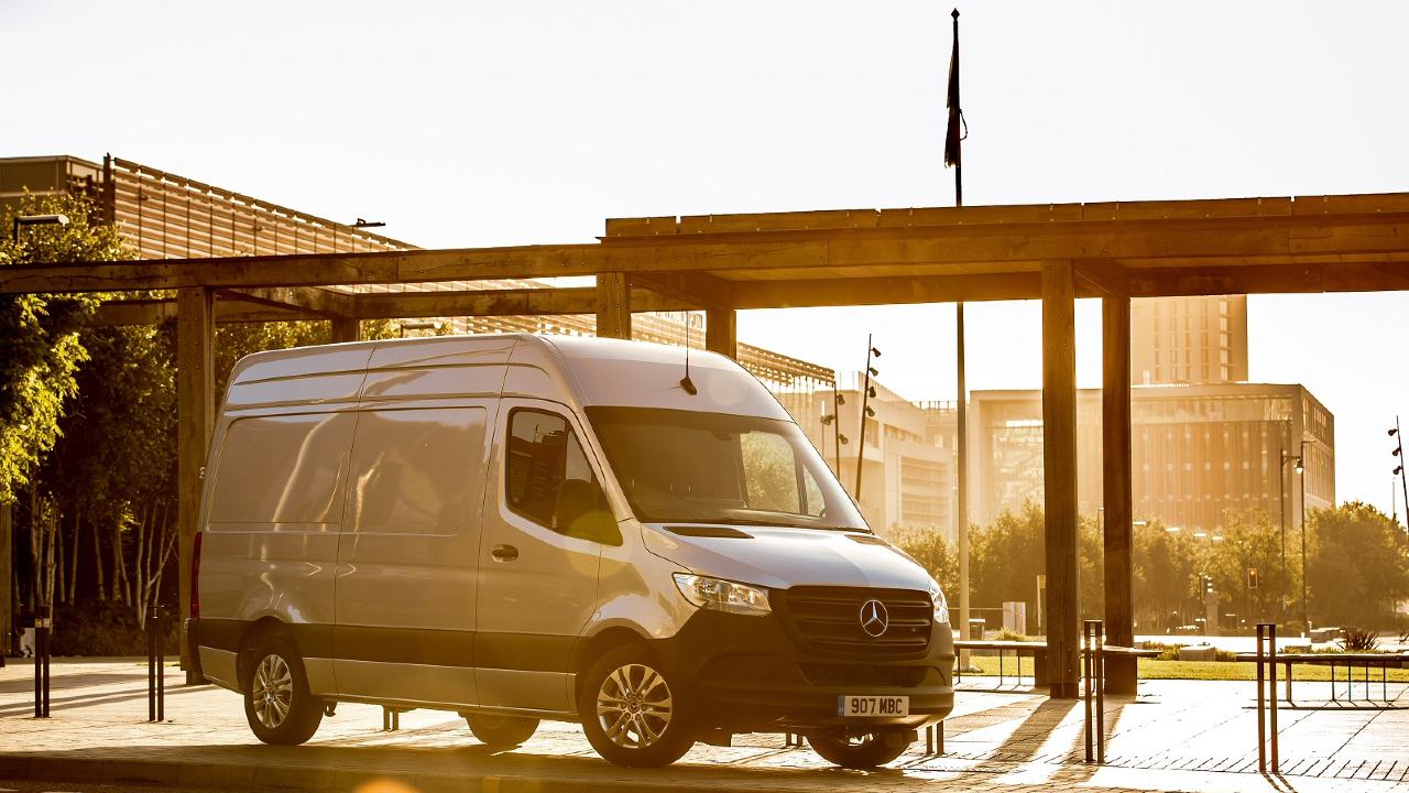 Top 5 vans for delivery companies and couriers