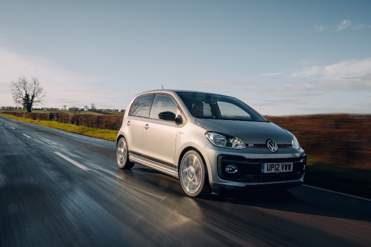 Ri-mostfuncars-volkswagen-up-gti