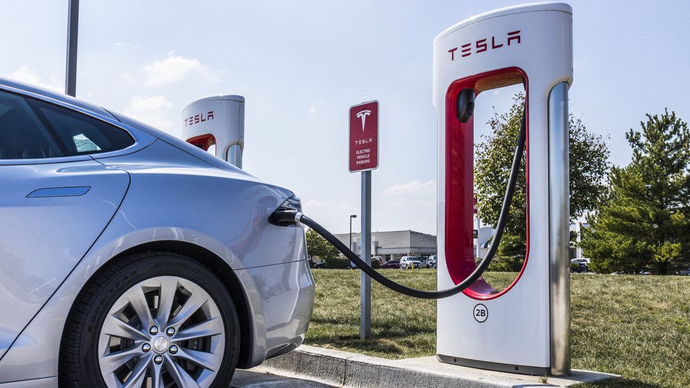 What are tesla superchargers and how do i use them?