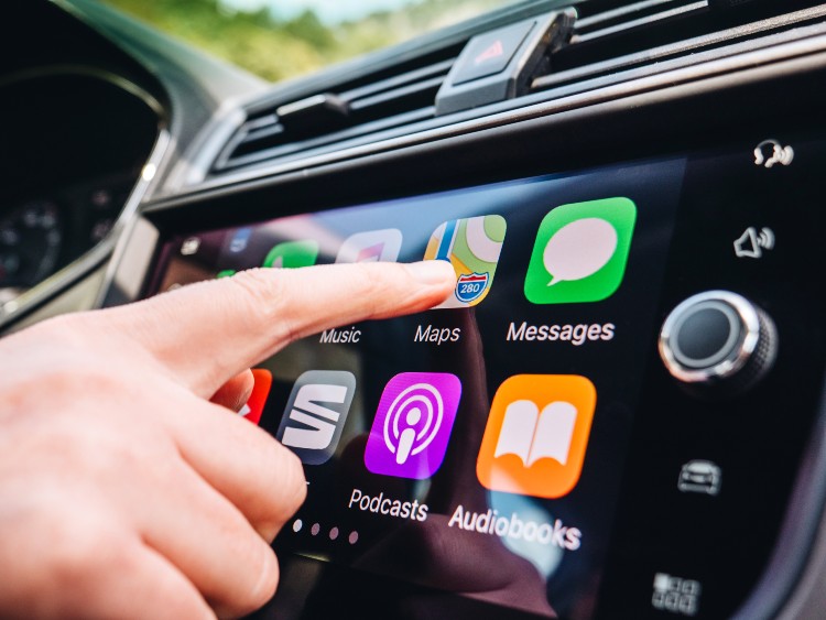 Apple-carplay