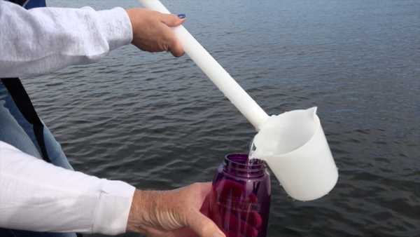 Collecting water for the christening of the future USS IDAHO submarine