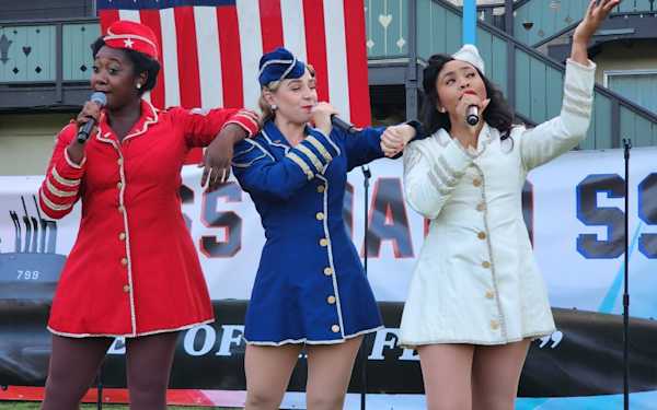 Victory Belles Dish Out Happy Music of the Forties