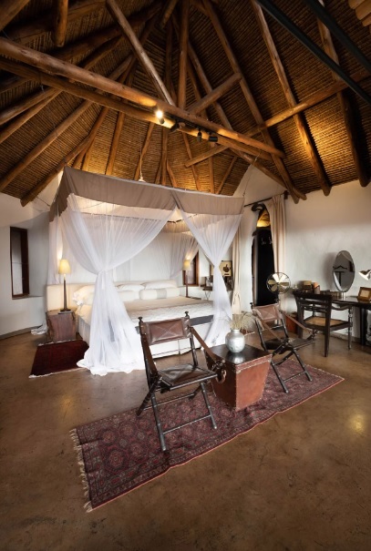 Ol donyo bed, Tsavo West, Kenya