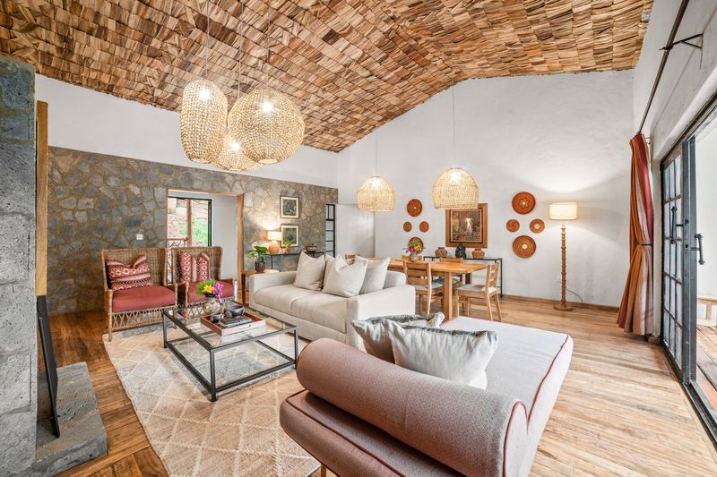 lounge 2 mahogany springs