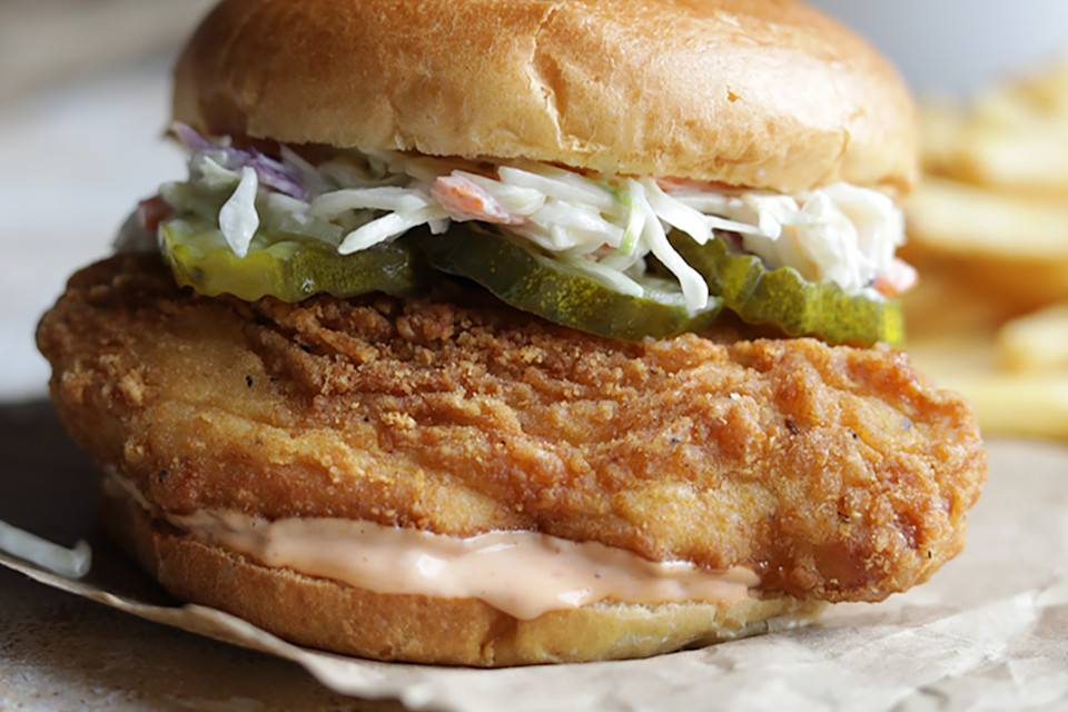 Quorn Meatless Crispy ChiQin Cutlets