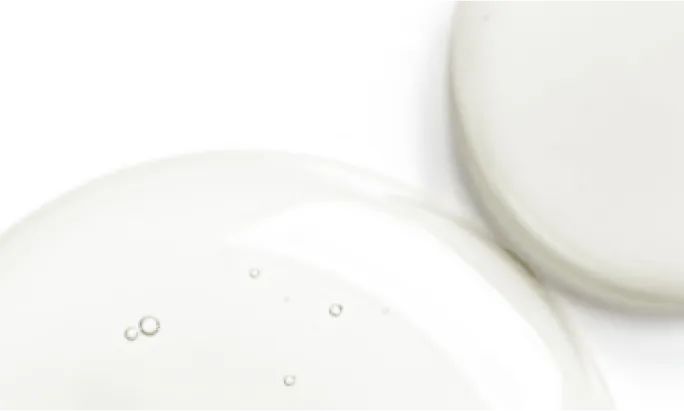 PHA exfoliant gently exfoliates to visibly fade the look of post acne marks