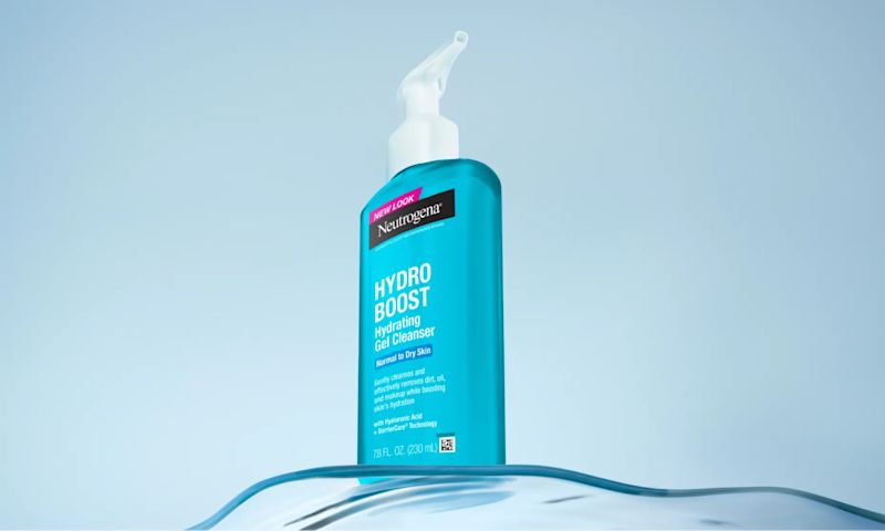 Hydro Boost Hydrating Gel Cleanser and its texture and formula