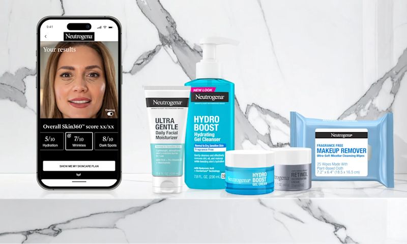 Woman being recommended hydro boost products after using Neutrogena® Skin360