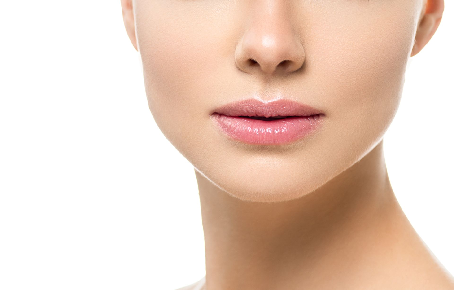 Schöne rote Lippen einer jungen Frau