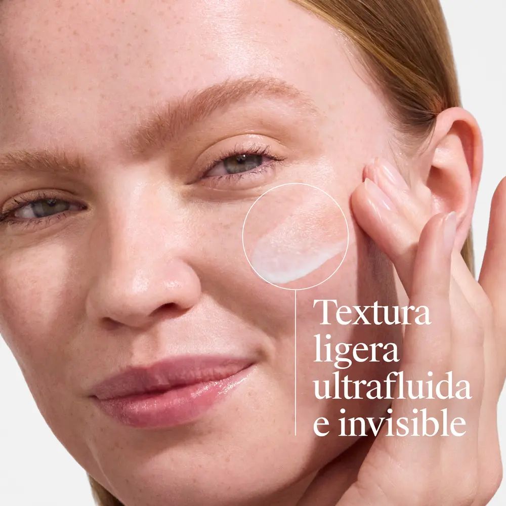 Protector Solar Facial Neutrogena Sun Fresh Oil Control Fluido Sin Color FPS 50+ 40mL