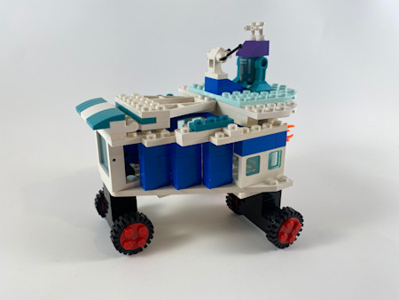 House Spaceship Car