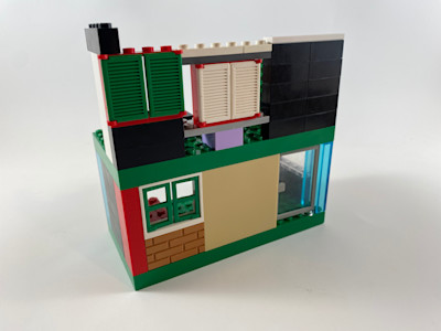 Photograph of LEGO creation "Perfect House"