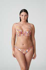 Salesbook image with head | Primadonna