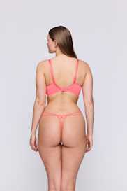 Salesbook image with head | Primadonna