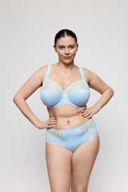 Salesbook image with head | Primadonna