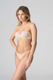 Salesbook image with head | Marie Jo