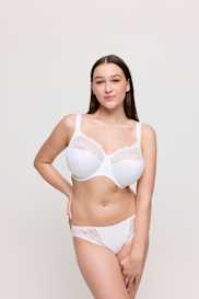 Salesbook image with head | Primadonna