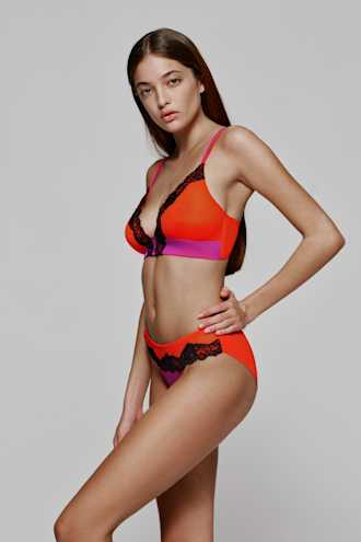 Salesbook image with head