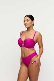 Salesbook image with head | Primadonna