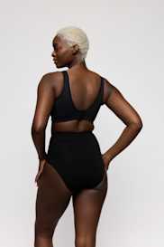 Salesbook image with head | Primadonna