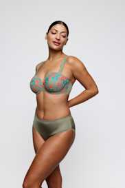 Salesbook image with head | Primadonna