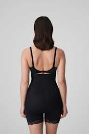 Salesbook image with head | Primadonna