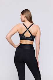 Salesbook image with head | Primadonna