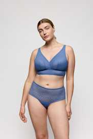 Salesbook image with head | Primadonna