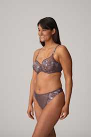 Salesbook image with head