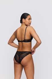 Salesbook image with head | Marie Jo