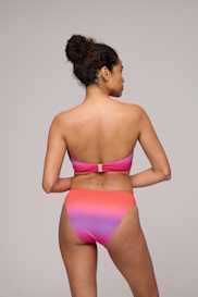 Salesbook image with head | Marie Jo