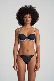 Salesbook image with head | Marie Jo